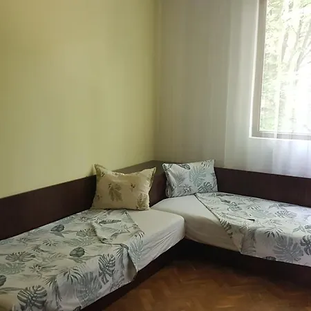 Апартамент Бургас Apartament *